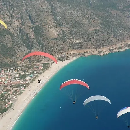 فندق Fethiye Park 3*