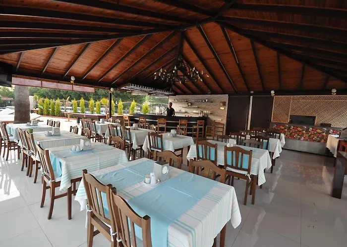 Hotel Fethiye Park 3*